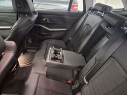 FRA139 · BMW 330e 2023 hybrid-kombi bild 11 — Transport Bil Syd Skåne
