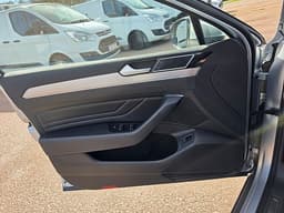 NMH12M · Volkswagen Passat Alltrack 2023 diesel-kombi bild 11 — Transport Bil Syd Skåne
