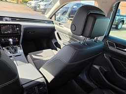 NMH12M · Volkswagen Passat Alltrack 2023 diesel-kombi bild 15 — Transport Bil Syd Skåne