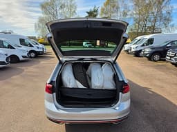 NMH12M · Volkswagen Passat Alltrack 2023 diesel-kombi bild 25 — Transport Bil Syd Skåne